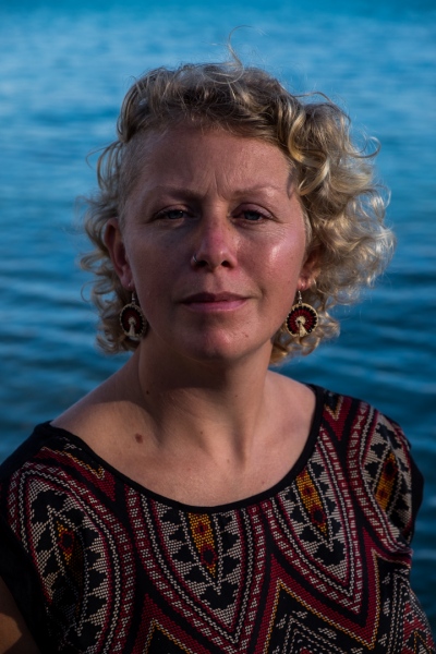   BIOGRAPHY    Sanne Derks is a documentary...