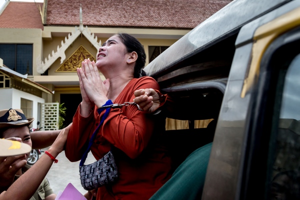 Reportajes - El llanto de mujer: la detención de Tep Vanny