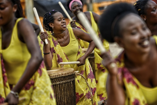 stories - THE POWER OF DRUMS<br><br>Rwanda